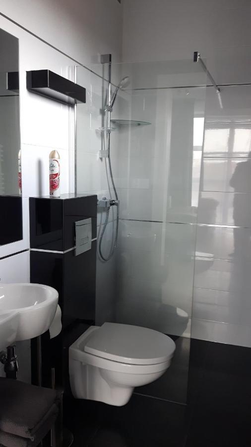 Komfort Plus Babice Nowe Extérieur photo